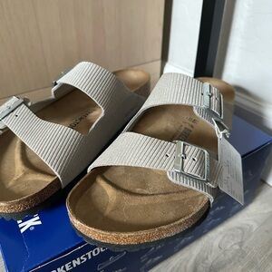 BNWT Men’s Birkenstocks